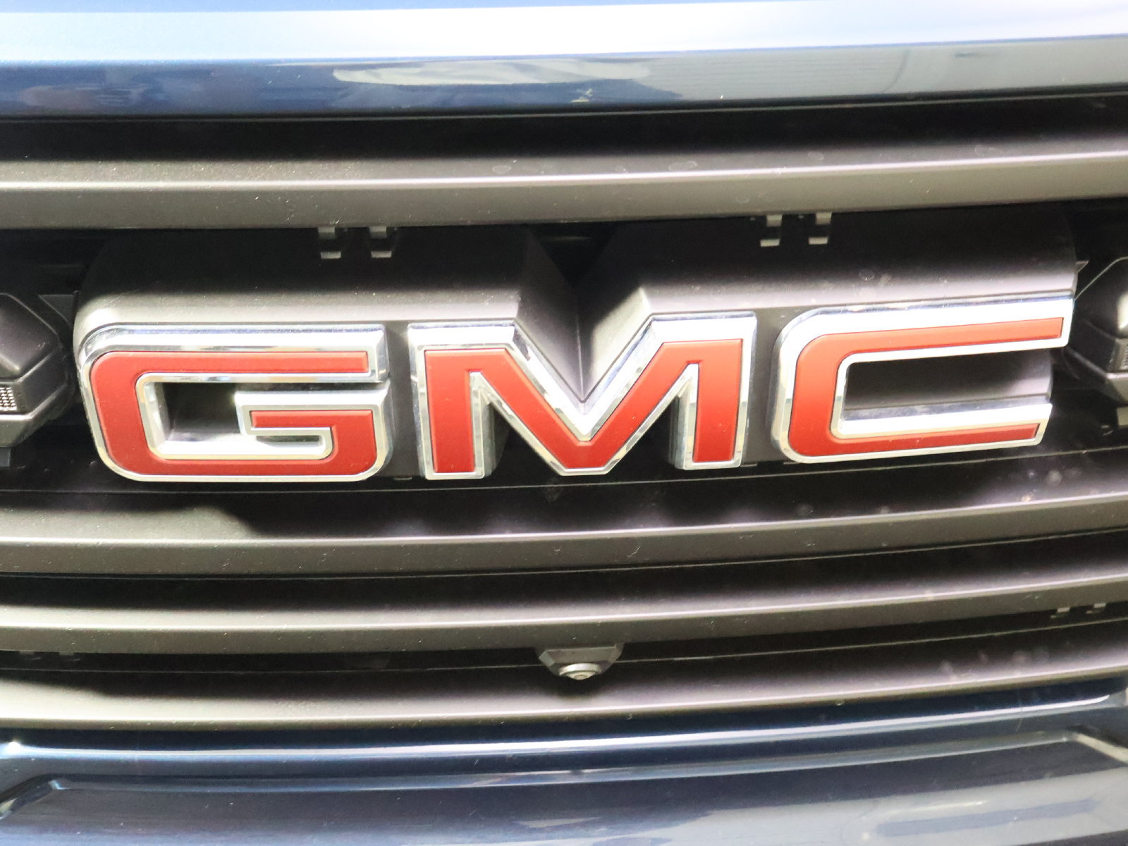 Used 2019 GMC Sierra 1500 AT4 w/ AT4 Premium Package AWD/4WD image 18