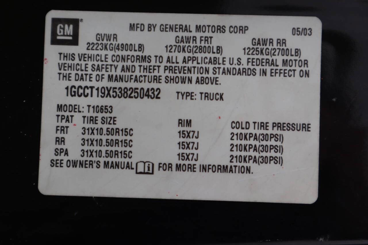 Used 2003 Chevrolet S10 Pickup LS w/ LS Preferred Equipment Group AWD/4WD image 34