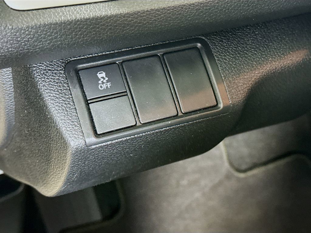 Used 2018 Honda Civic EX image 10