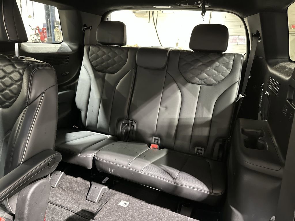 Used 2021 Hyundai Palisade Calligraphy w/ Cargo Package image 24