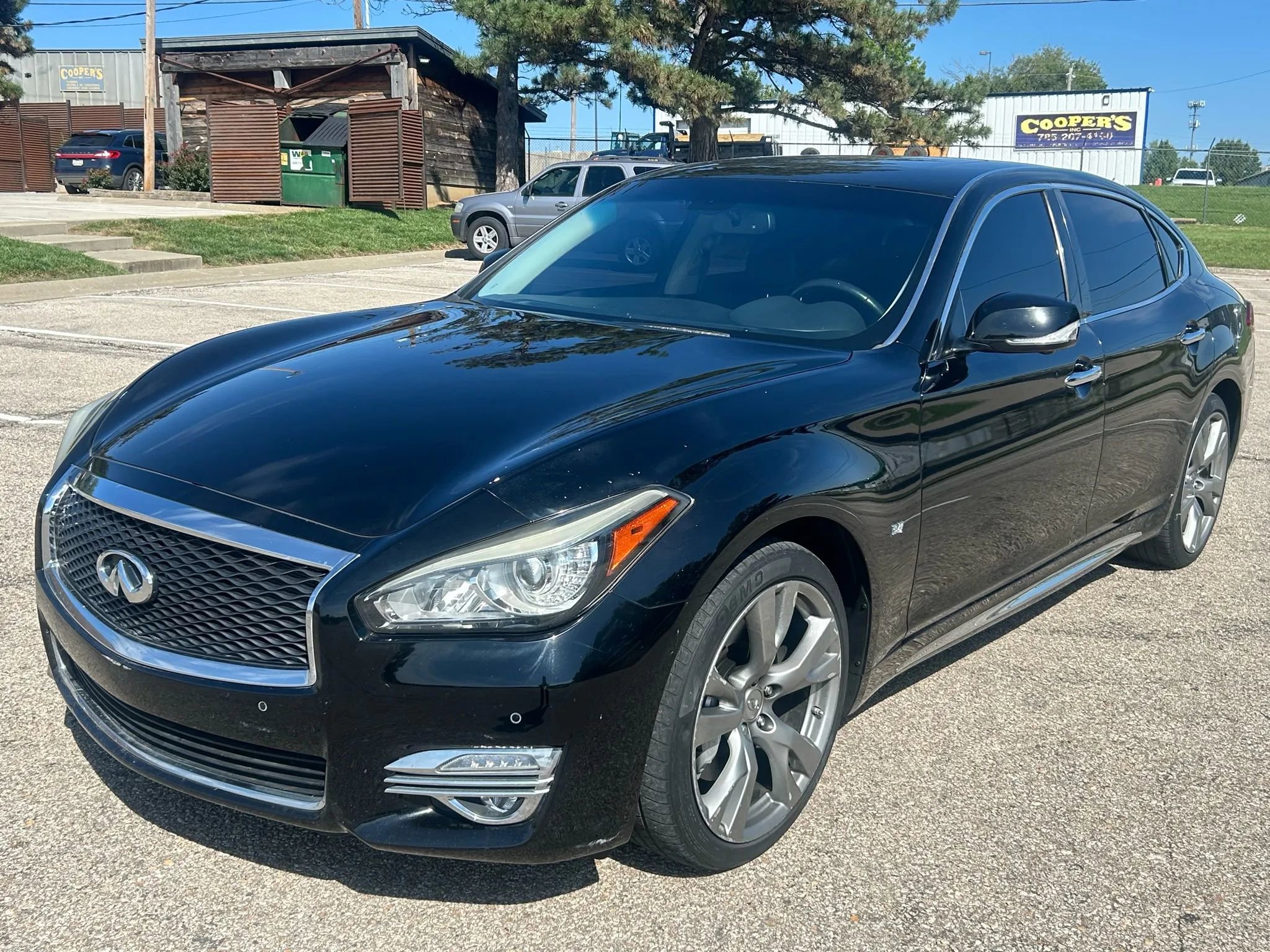 Used 2015 INFINITI Q70 L 3.7 image 1