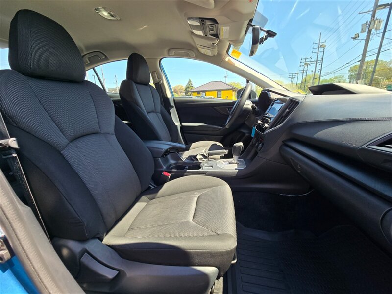 Used 2019 Subaru Impreza 2.0i w/ Eyesight AWD/4WD image 13