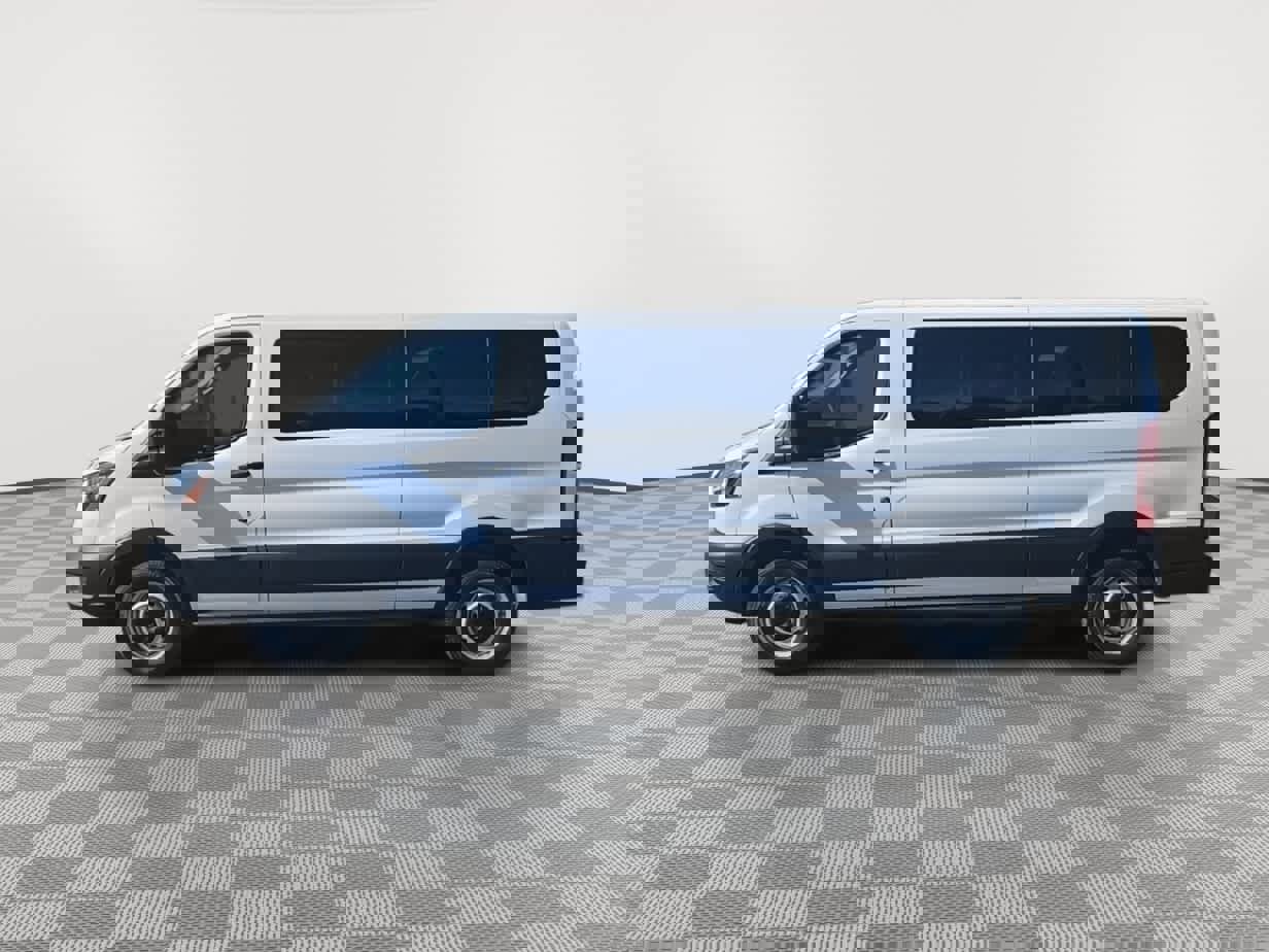 Used 2023 Ford Transit 350 XL image 5