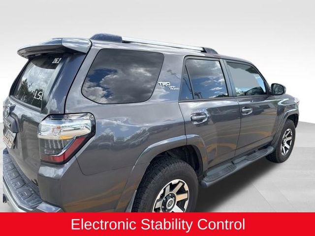 Used 2018 Toyota 4Runner TRD Off-Road image 6