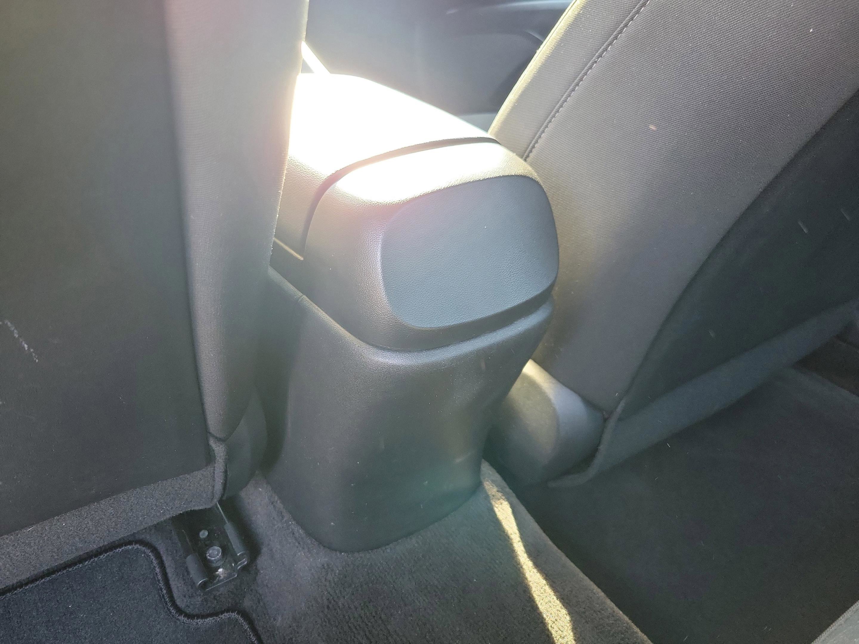 Certified 2021 Hyundai Elantra SEL w/ Convenience Package image 10