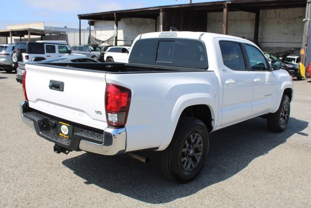 Used 2023 Toyota Tacoma SR5 RWD image 4