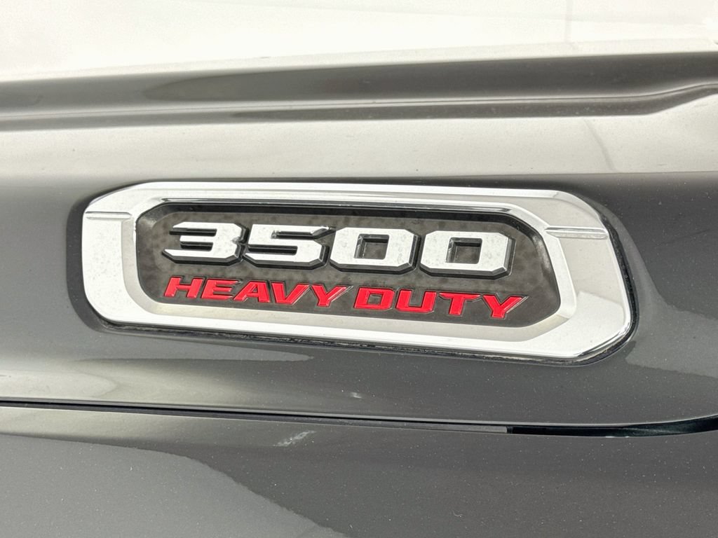 Used 2019 RAM 3500 Tradesman AWD/4WD image 7