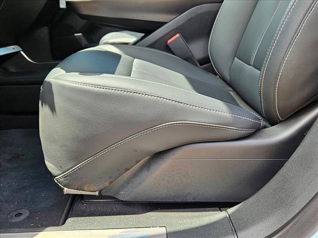 New 2024 Cadillac Lyriq Tech video 4