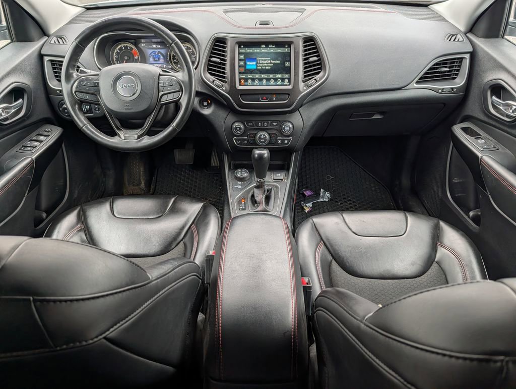 Used 2022 Jeep Cherokee Trailhawk w/ Comfort/Convenience Group image 10