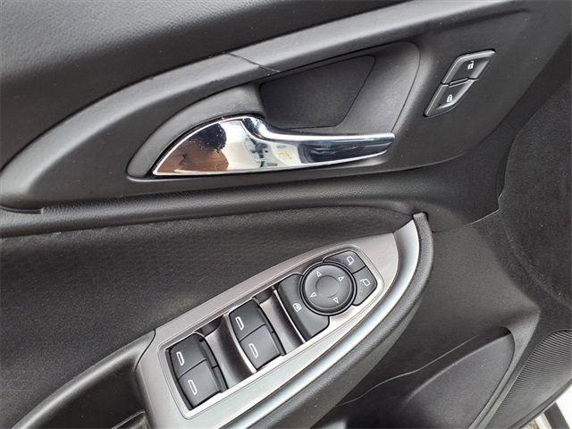 Used 2018 Chevrolet Malibu LS image 46