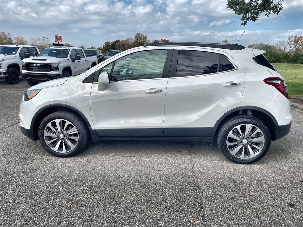 Used 2022 Buick Encore Preferred w/ Safety Package image 5