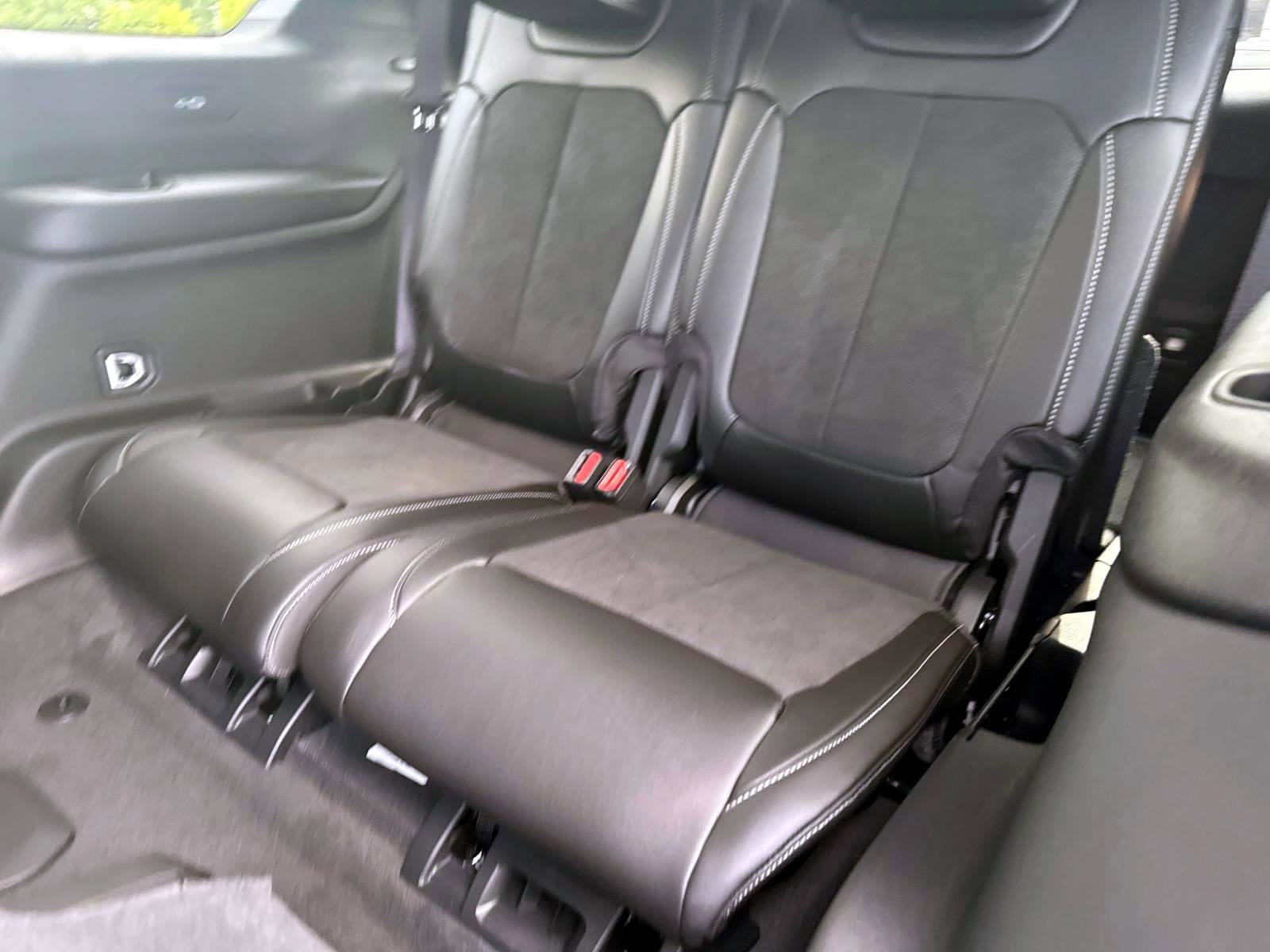 New 2025 Jeep Grand Cherokee L Altitude image 8