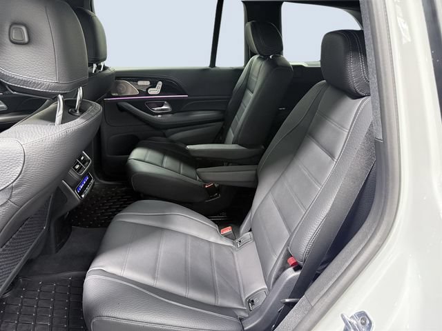 New 2026 Mercedes-Benz GLS 580 4MATIC image 7