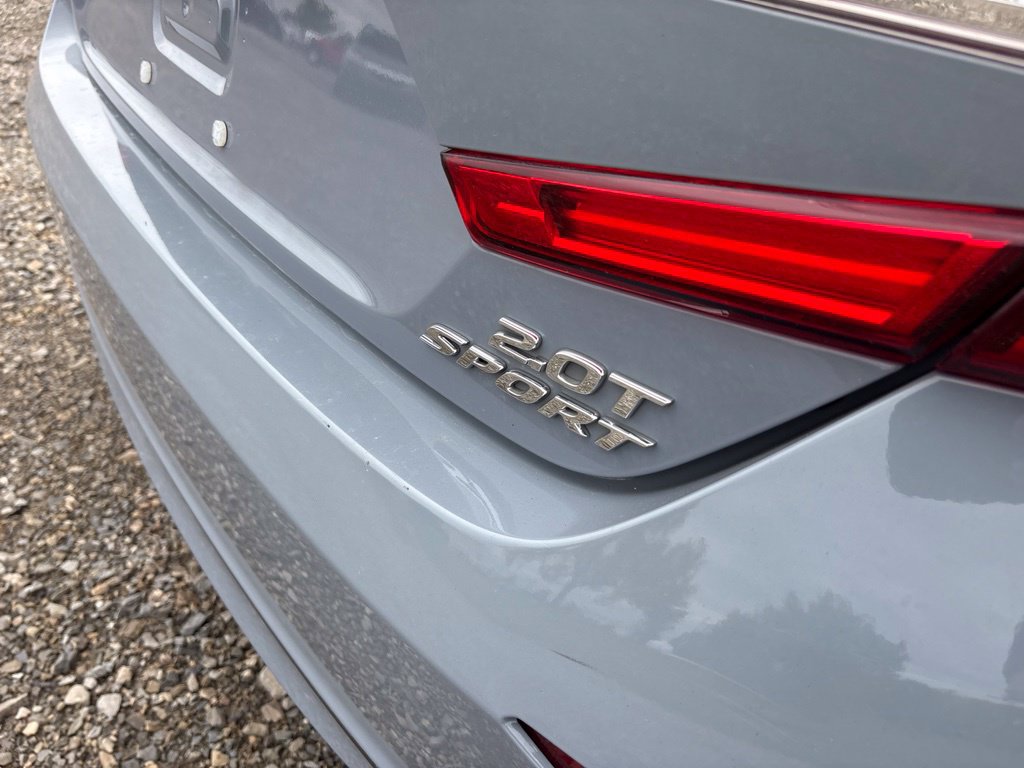 Used 2021 Honda Accord Sport image 4