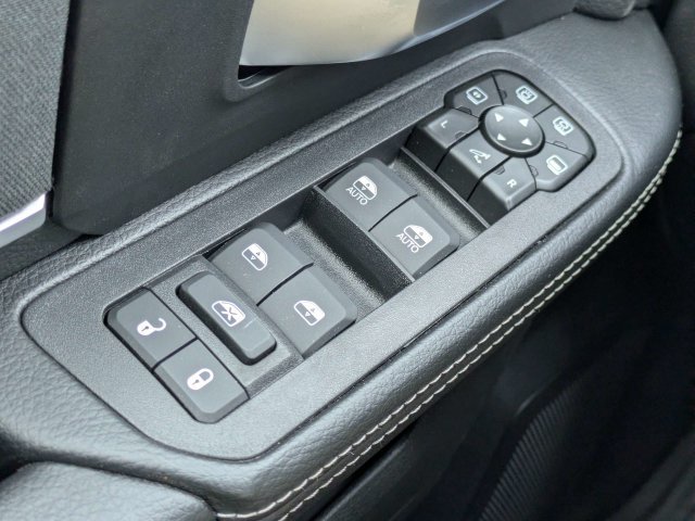 New 2026 RAM 3500 Big Horn AWD/4WD image 26