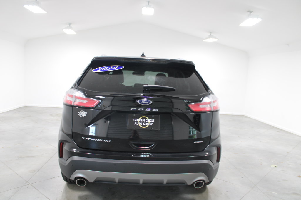 Used 2024 Ford Edge Titanium AWD/4WD image 8