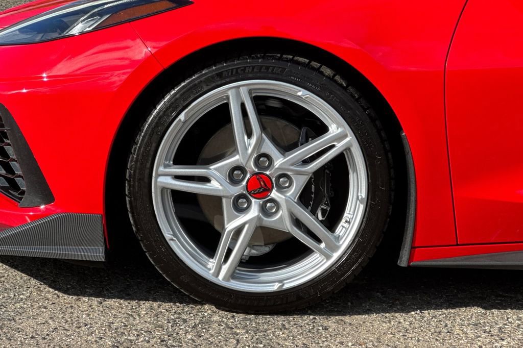 Used 2021 Chevrolet Corvette Stingray Coupe w/ 1LT image 31