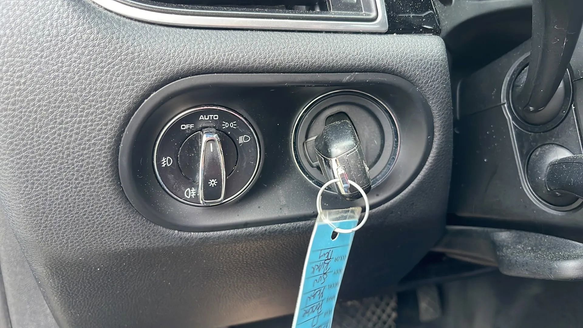 Used 2017 Porsche Macan image 7