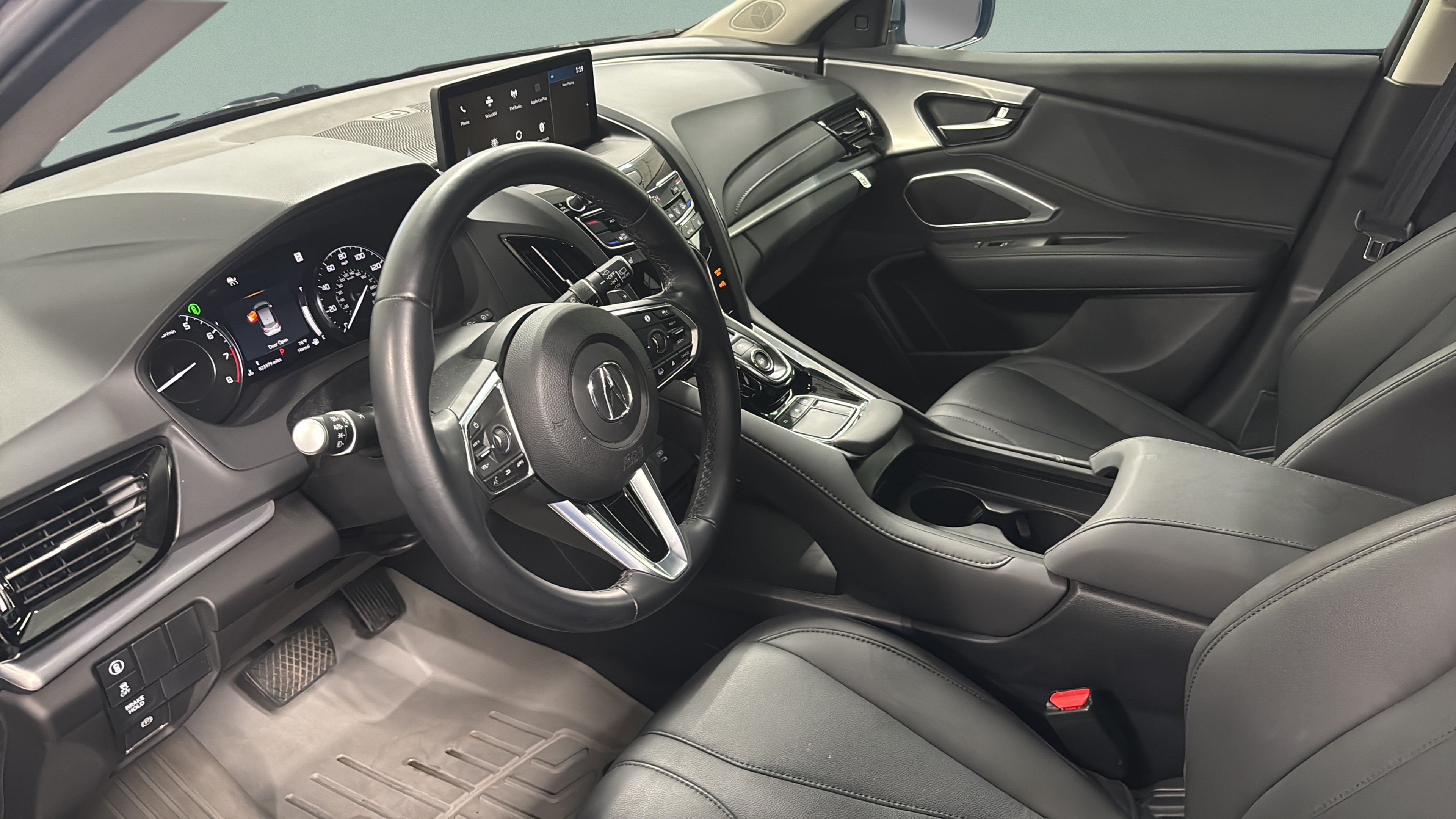 Used 2024 Acura RDX SH-AWD image 10