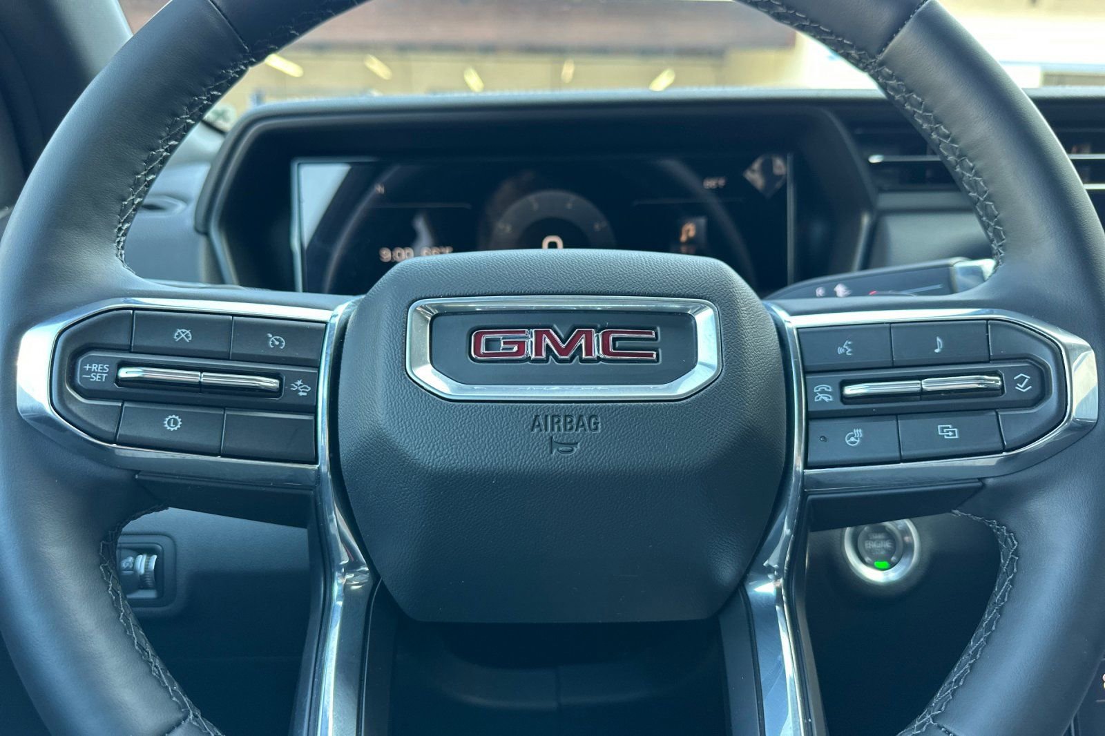 Used 2026 GMC Terrain Elevation w/ Elevation Premium Package FWD image 31