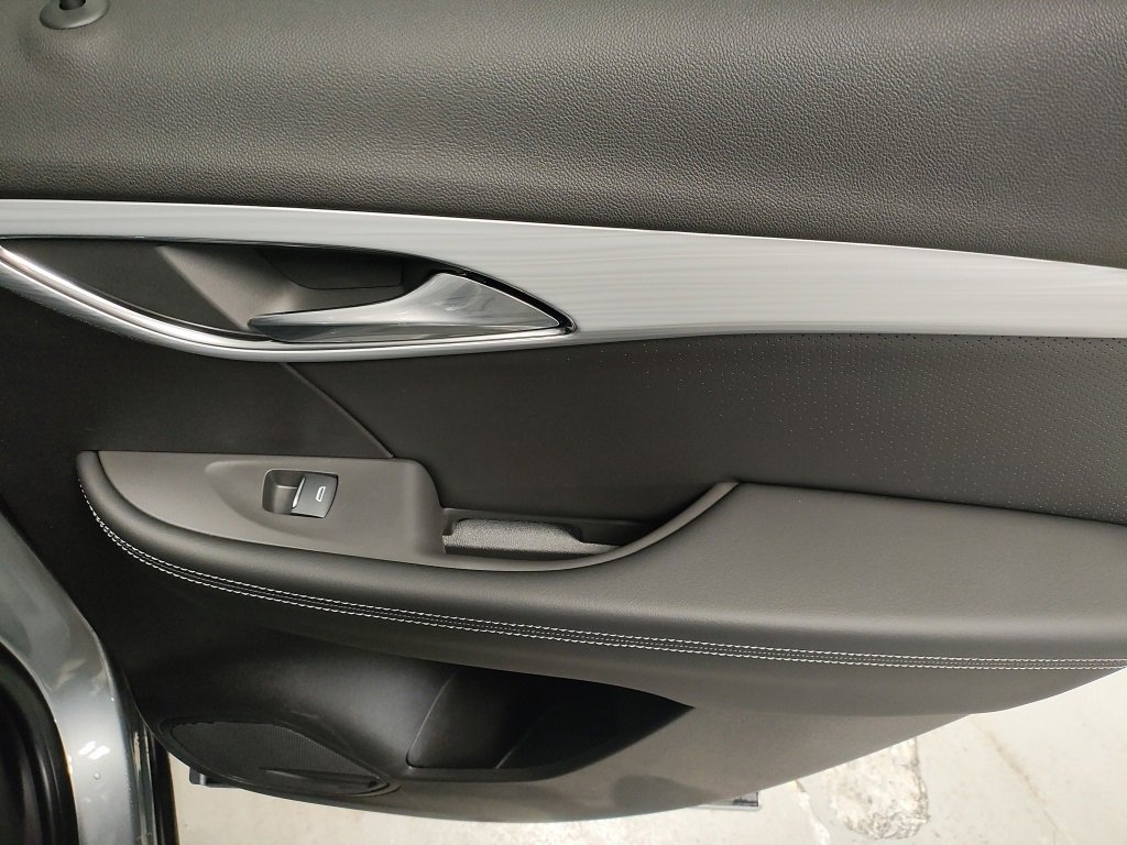 New 2026 Buick Envision Avenir image 14