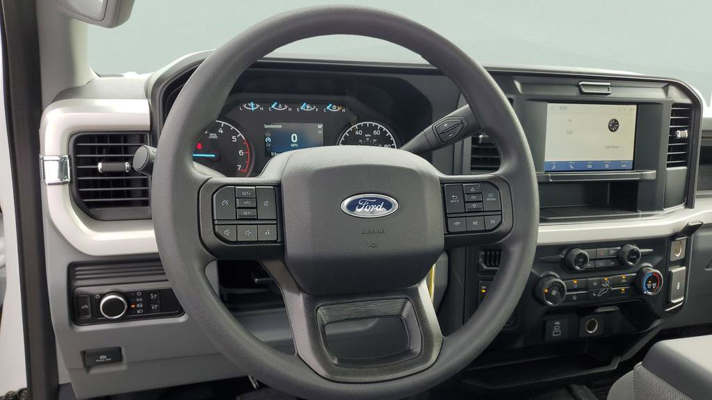 New 2026 Ford F250 XL w/ Snow Plow Prep Package AWD/4WD image 18