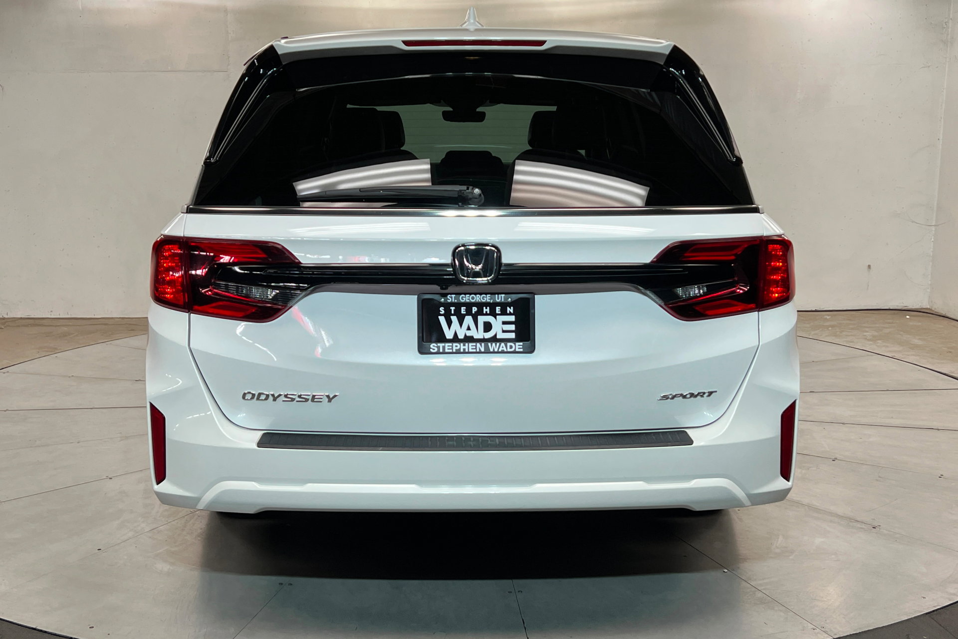 Used 2025 Honda Odyssey Sport-L image 4