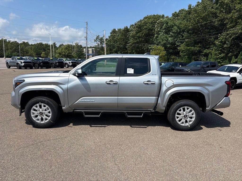 Used 2026 Toyota Tacoma 4x4 Double Cab image 3