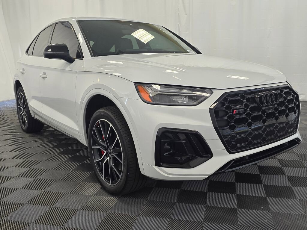 Used 2025 Audi SQ5 Premium Plus w/ Premium Plus Package image 8
