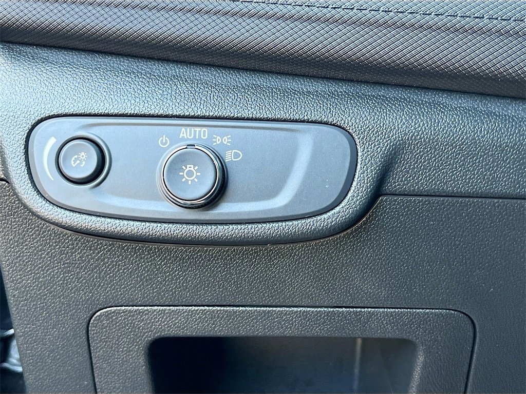 Used 2024 Chevrolet TrailBlazer LS w/ LS Convenience Package image 10