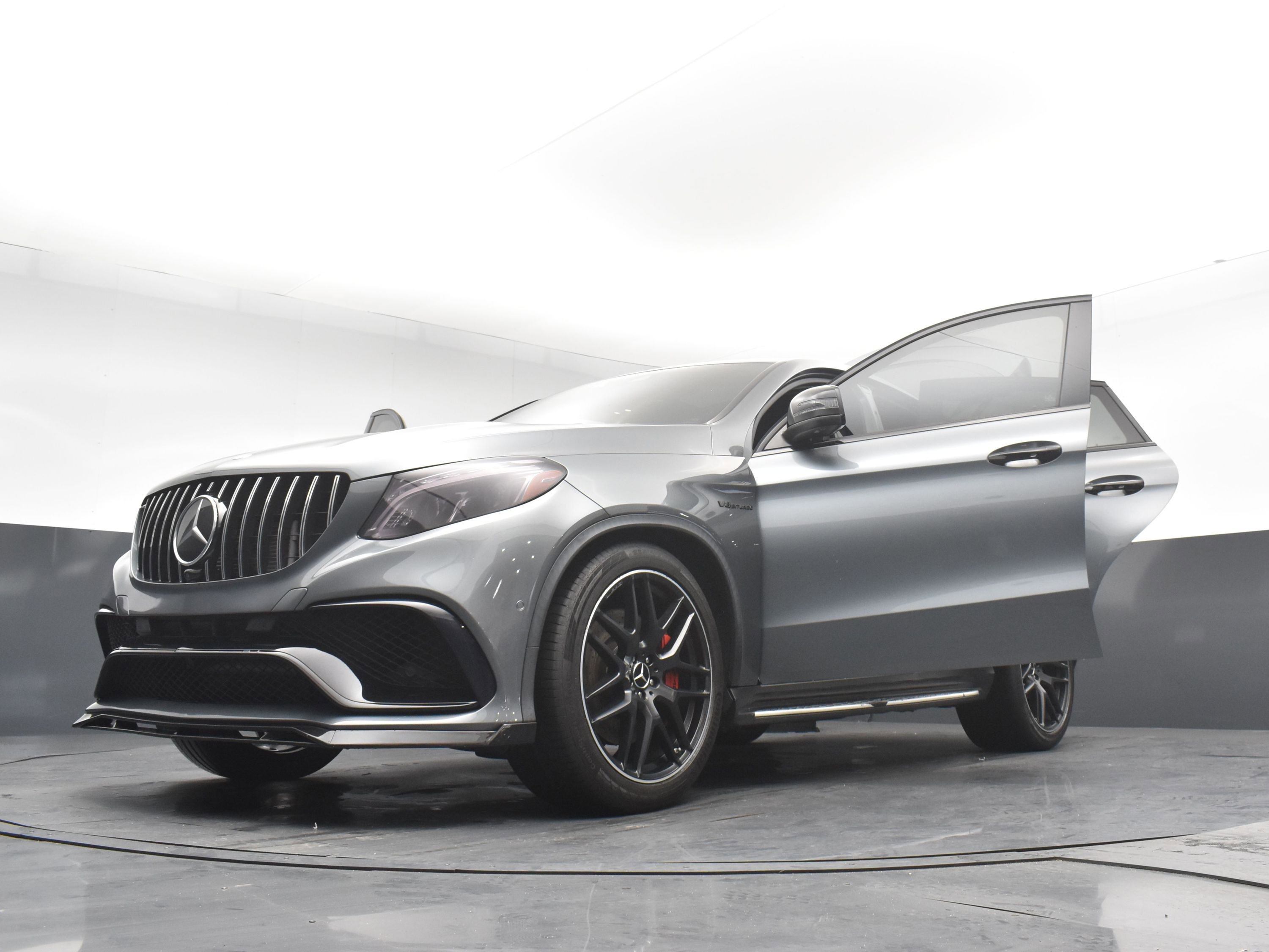 Used 2019 Mercedes-Benz GLE 63 AMG S w/ Premium 3 Package image 33