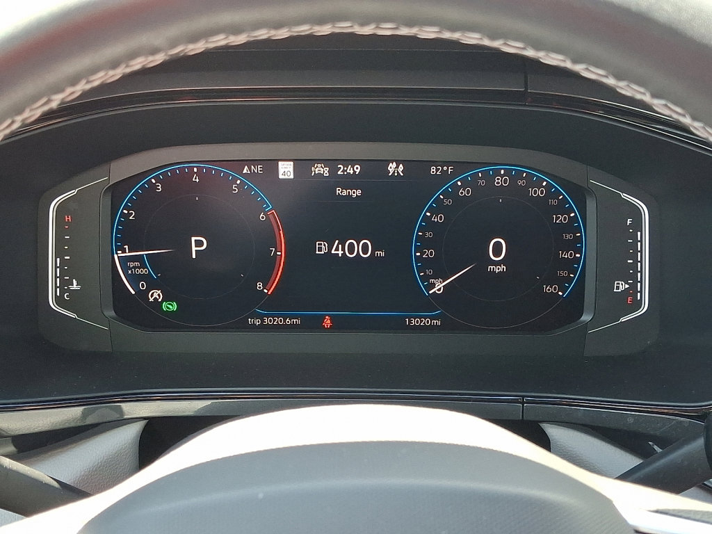 Used 2022 Volkswagen Taos SEL image 25