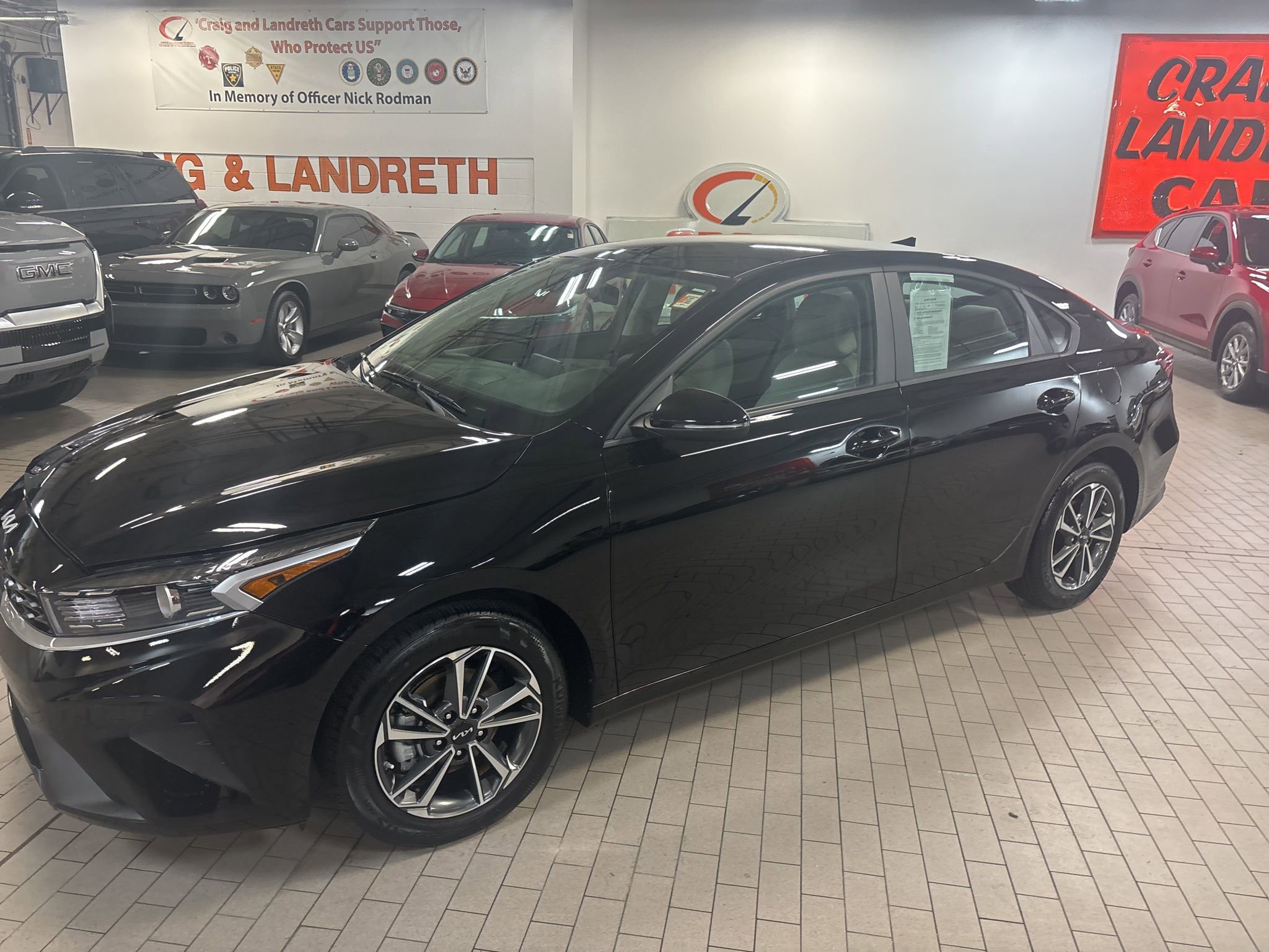 Used 2023 Kia Forte LXS w/ LXS Technology Package image 9