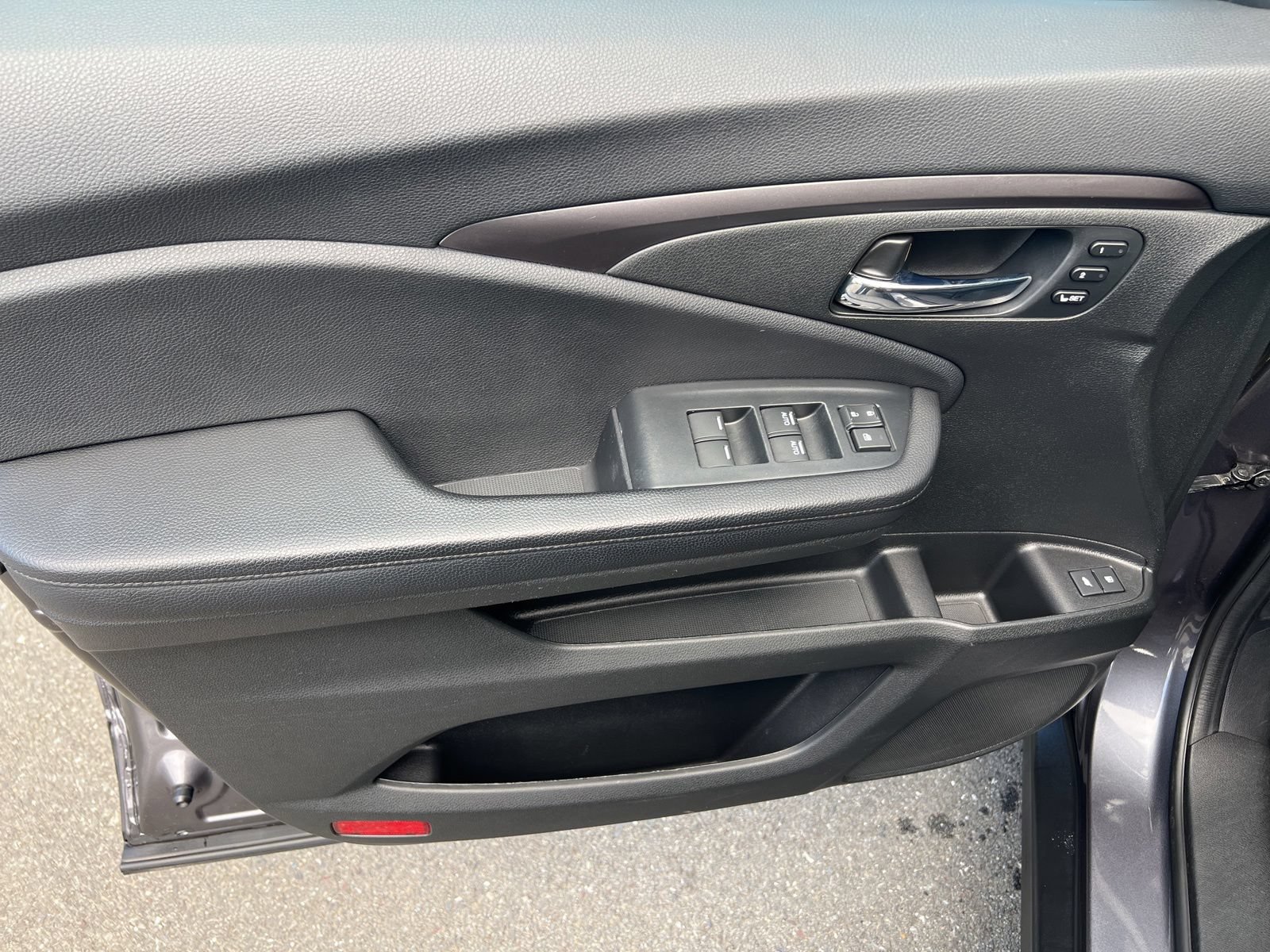 Used 2021 Honda Pilot EX-L image 6