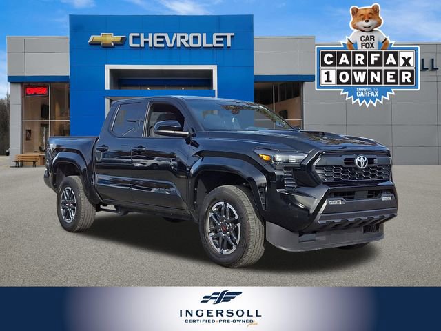 Used 2025 Toyota Tacoma TRD Sport image 1