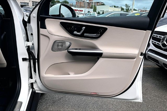 Certified 2026 Mercedes-Benz GLC 300 4MATIC image 19