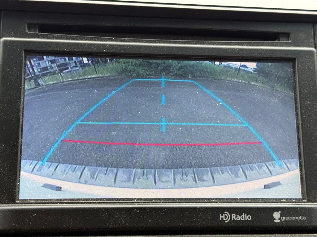 Used 2015 Toyota Sequoia Platinum AWD/4WD image 11