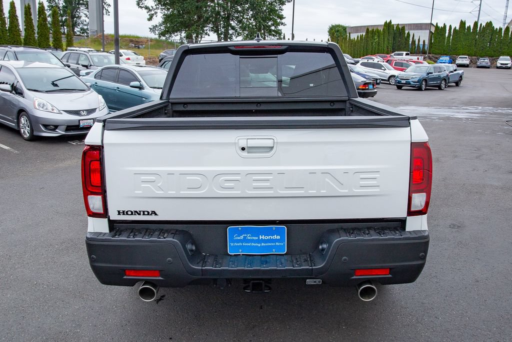New 2026 Honda Ridgeline Black Edition image 7
