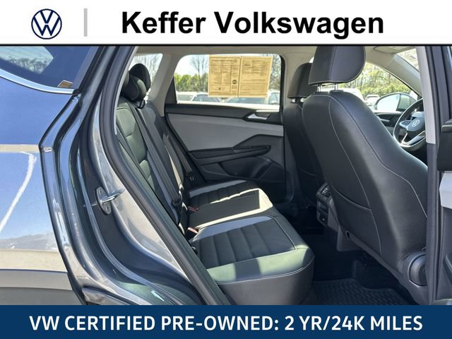 Certified 2022 Volkswagen Taos SEL w/ Panoramic Sunroof Package FWD image 29