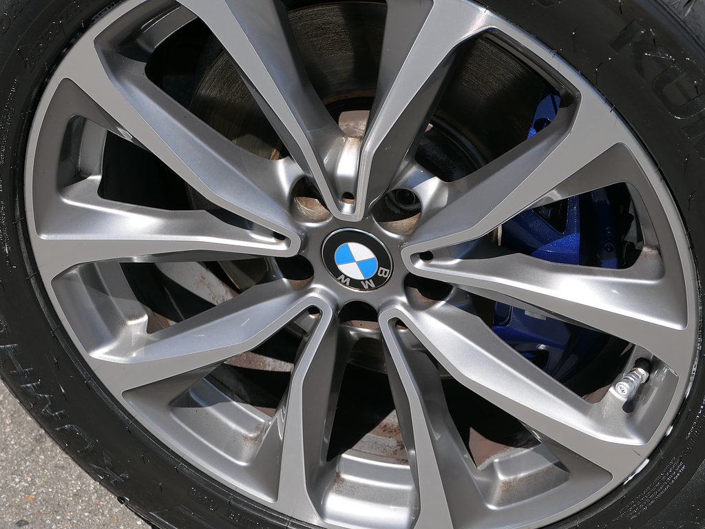 Used 2019 BMW X3 xDrive30i w/ Executive Package AWD/4WD image 9