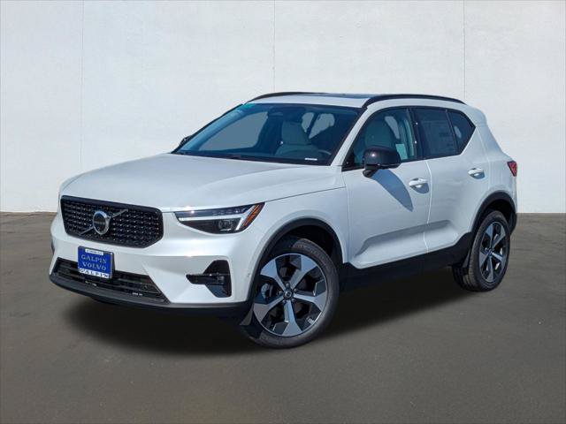 New 2026 Volvo XC40 B5 Plus w/ Protection Package Premier