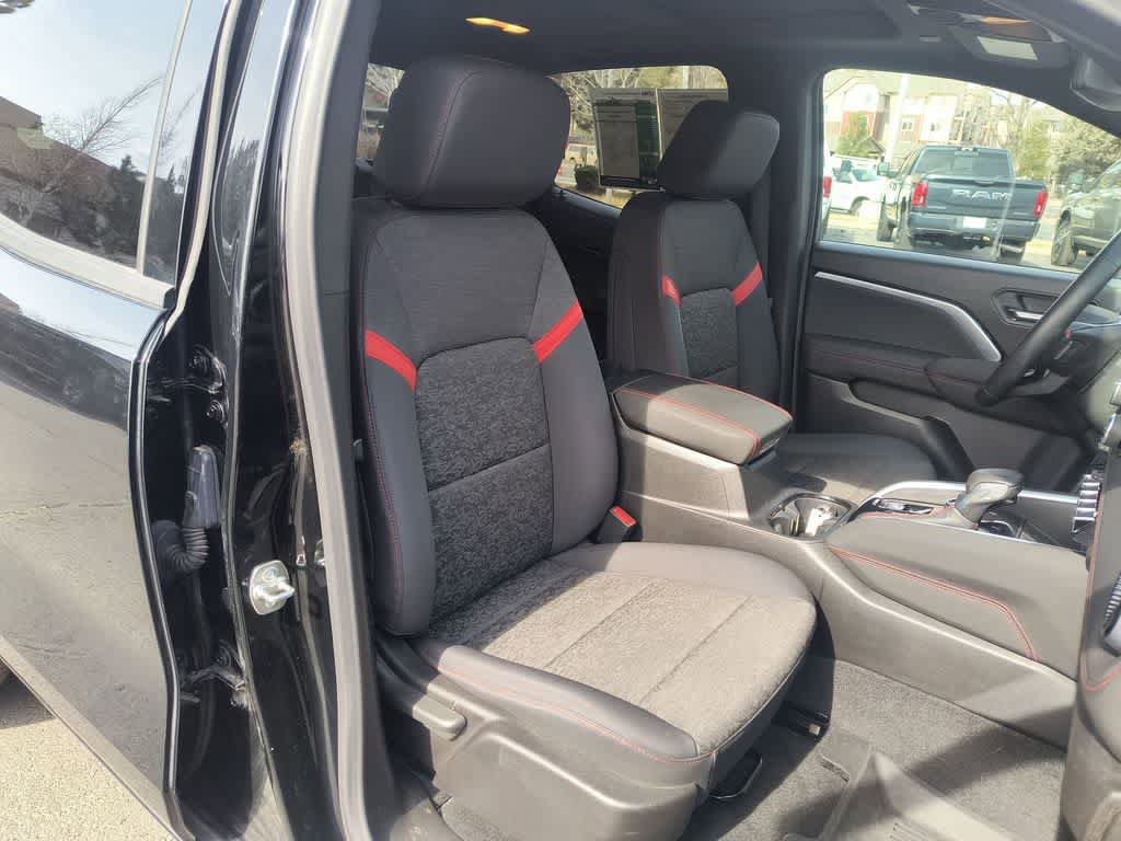 Used 2024 Chevrolet Colorado Z71 w/ Z71 Convenience Package 2 image 24