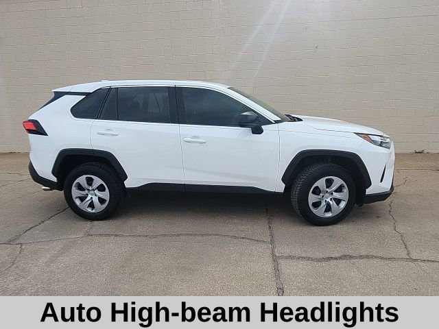 Used 2024 Toyota RAV4 LE AWD/4WD image 6