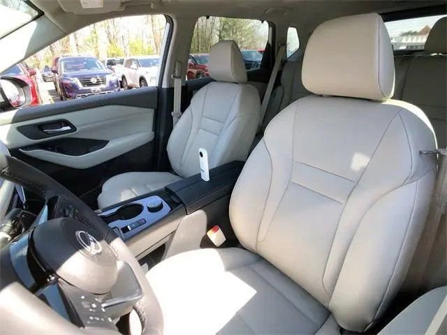 New 2026 Nissan Rogue SV w/ SV Premium Package image 17