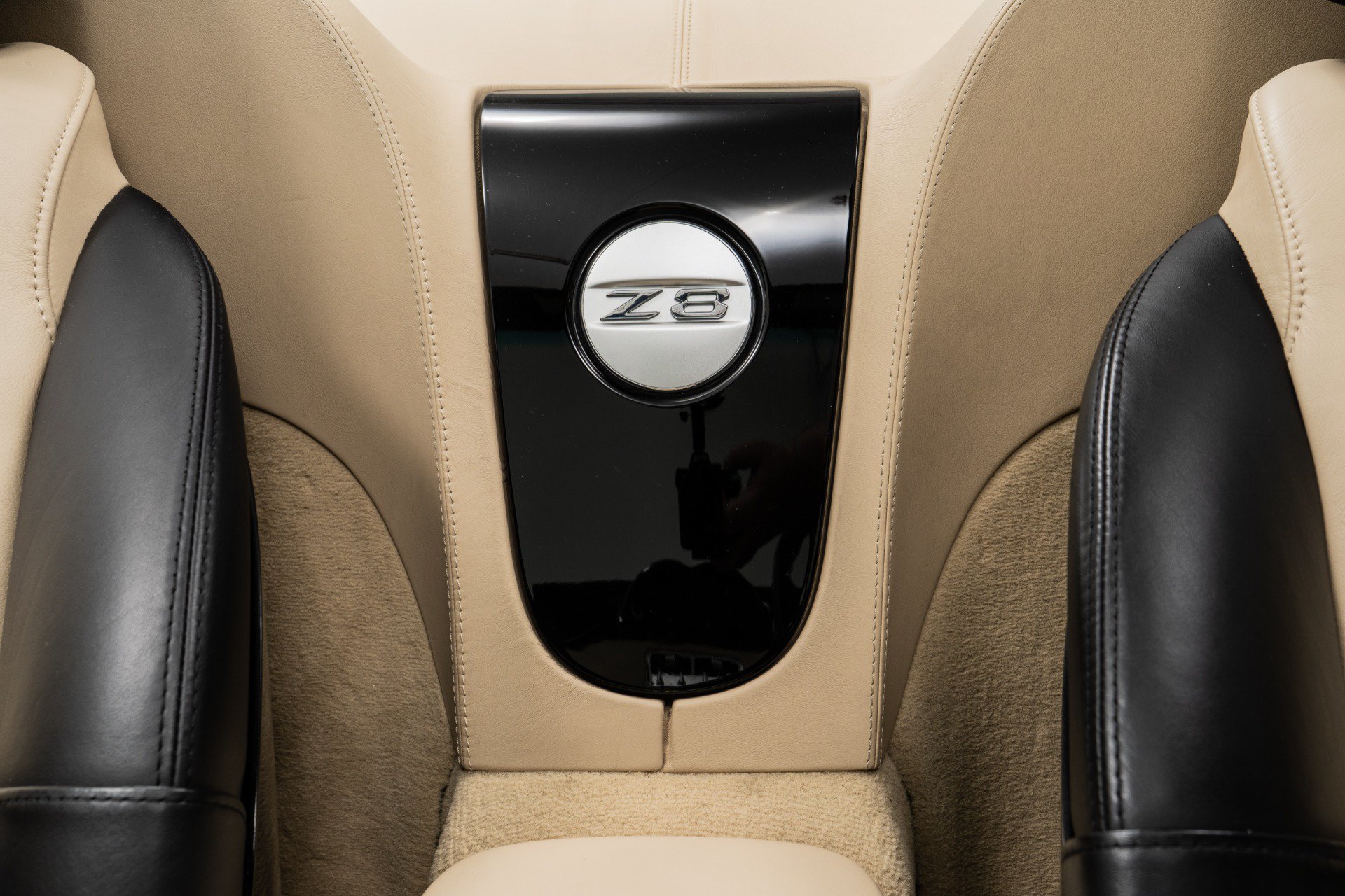 Used 2001 BMW Z8 RWD image 26