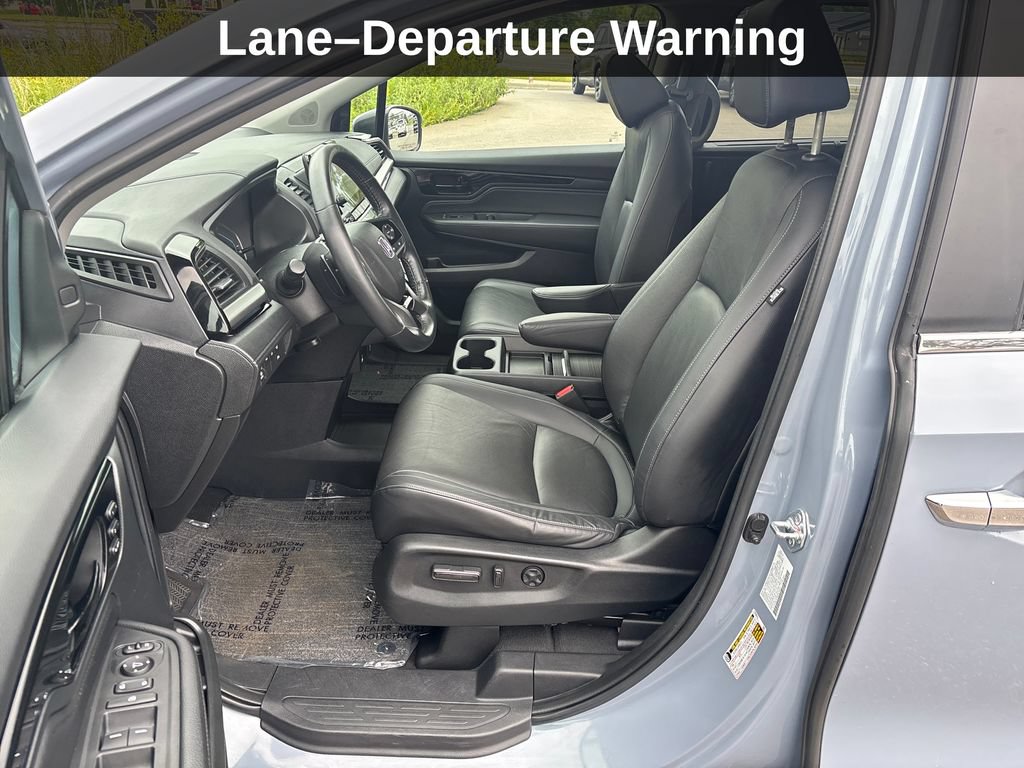 Used 2023 Honda Odyssey Touring image 12