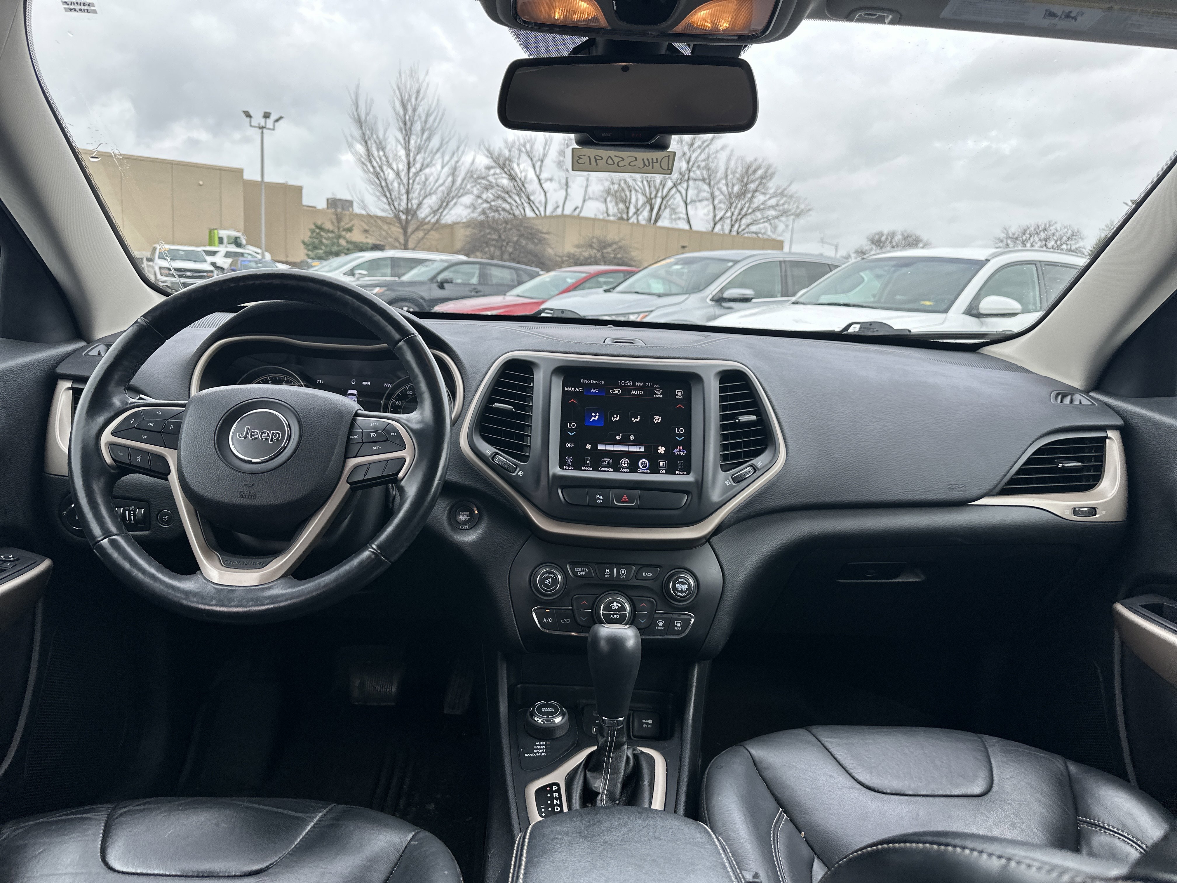 Used 2018 Jeep Cherokee Limited w/ High Altitude Package image 18