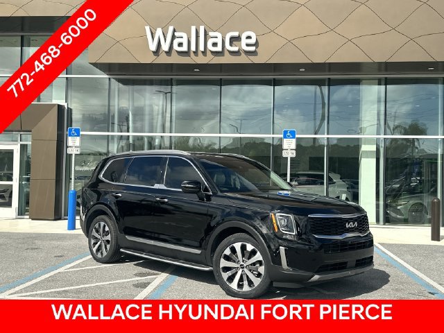 Used 2022 Kia Telluride S FWD image 1
