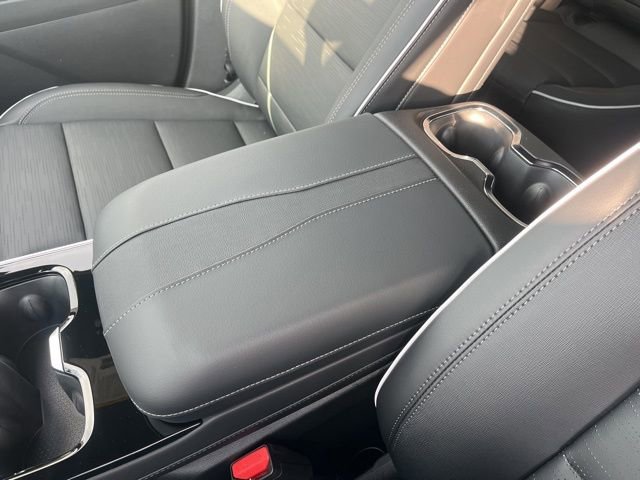 New 2026 Buick Enclave Sport Touring w/ Power Package FWD image 31
