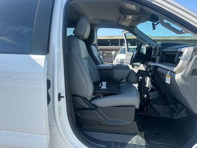 New 2024 Ford F550 4x4 Crew Cab Super Duty image 28